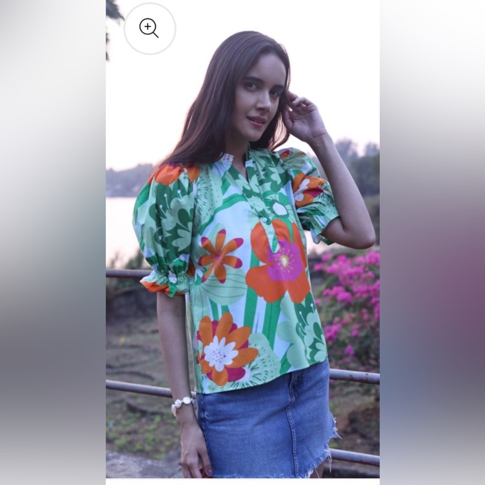NWT- Maude Vivante Floral Green and Orange Women's Top Small